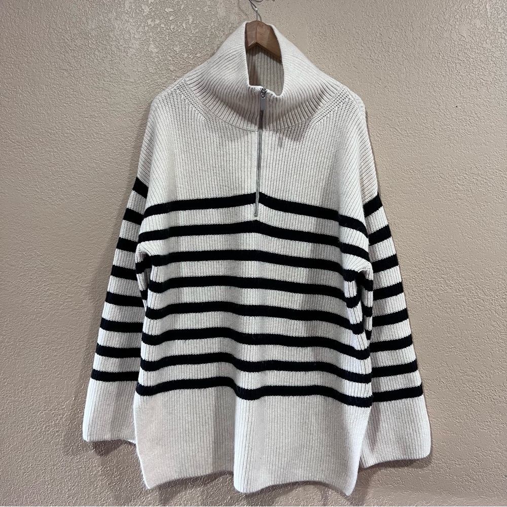 H&M RIB-KNIT HALF-ZIP SWEATER Size L